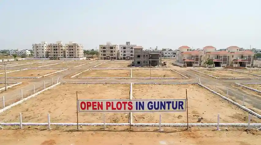 APCRDA approved villa plots in Guntur with modern infrastructure and road network